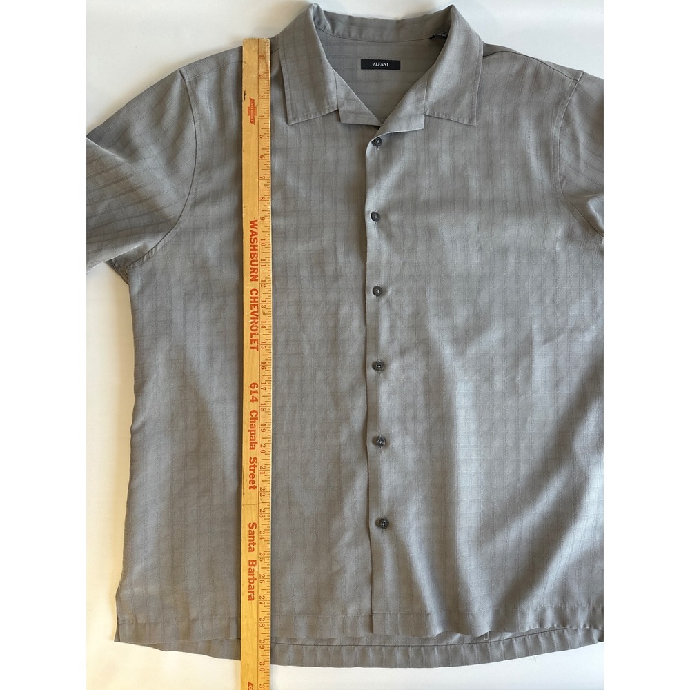 Alfani Men's XL Lot of 2 Short Sleeve Button Up Regular Fit Casual Shirts Collar - Picture 12 of 13